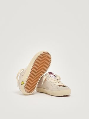 4. Zapatillas de niña Super Star de piel laminada Arena-Blanco