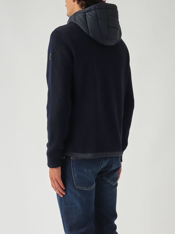 4. Chaqueta de hombre en nailon y punto Azul Colmar 11128zx