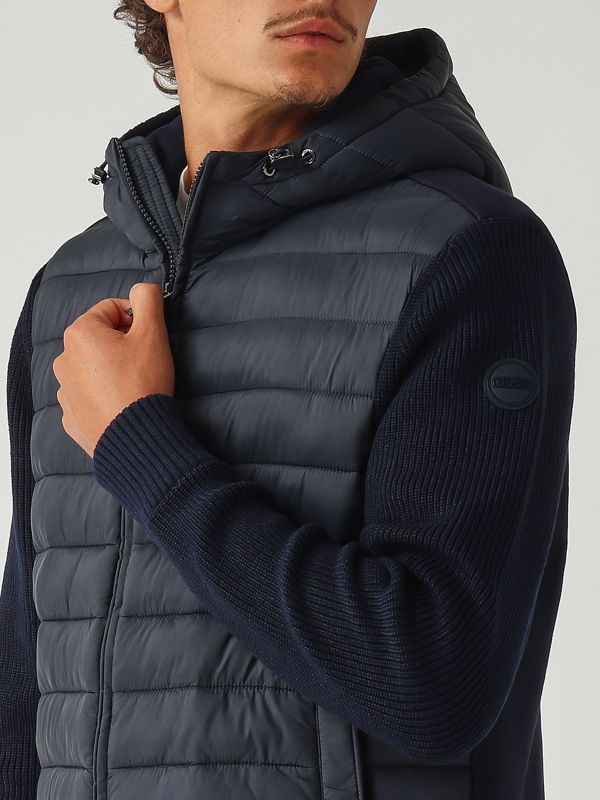 5. Chaqueta de hombre en nailon y punto Azul Colmar 11128zx