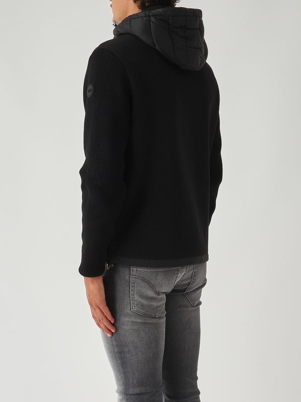 4. Chaqueta de hombre en nailon y punto Negro Colmar 11128zx