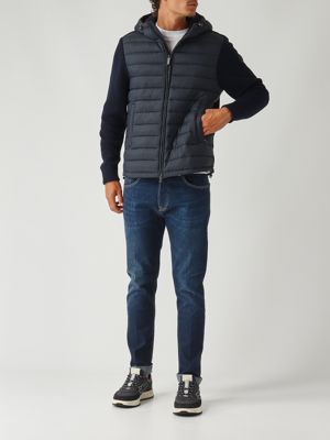 2. Chaqueta de hombre en nailon y punto Azul