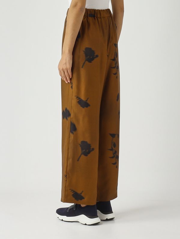 4. Pantalon femme Helga en soie Caramel MM Max Mara 2526136037600