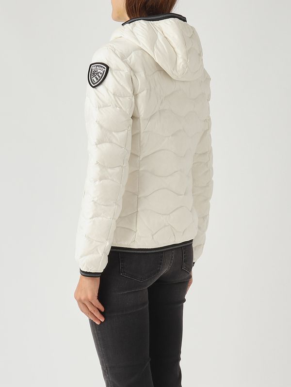 4. Daunenjacke für Damen Camelia aus glänzendem Nylon Optisches Weiß Blauer 25wbldc03095006047