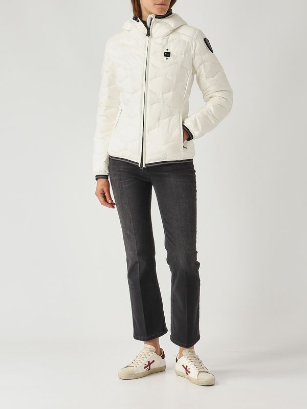2. Daunenjacke für Damen Camelia aus glänzendem Nylon Optisches Weiß Blauer 25wbldc03095006047