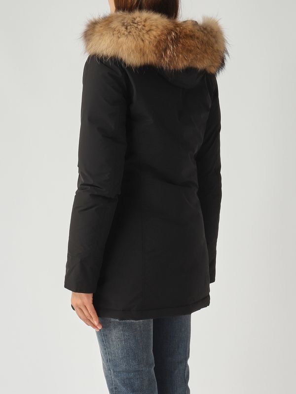 4. Women's Luxury Arctic Parka in Urban Touch Water-repellent Black Woolrich cfwwou0652frut3128