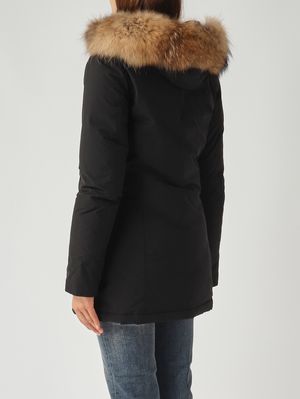 4. Parka femme Luxury Arctic en Urban Touch hydrofuge Noir Woolrich cfwwou0652frut3128