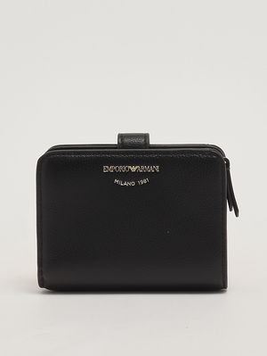 1. Cartera de mujer de piel Negro