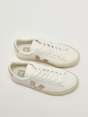2. Campo leather sneakers for women White-Gold Veja cp0503495