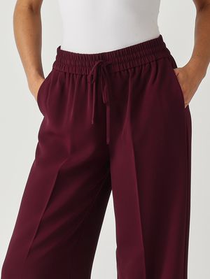 5. Pantalón de mujer de crepé Orujo