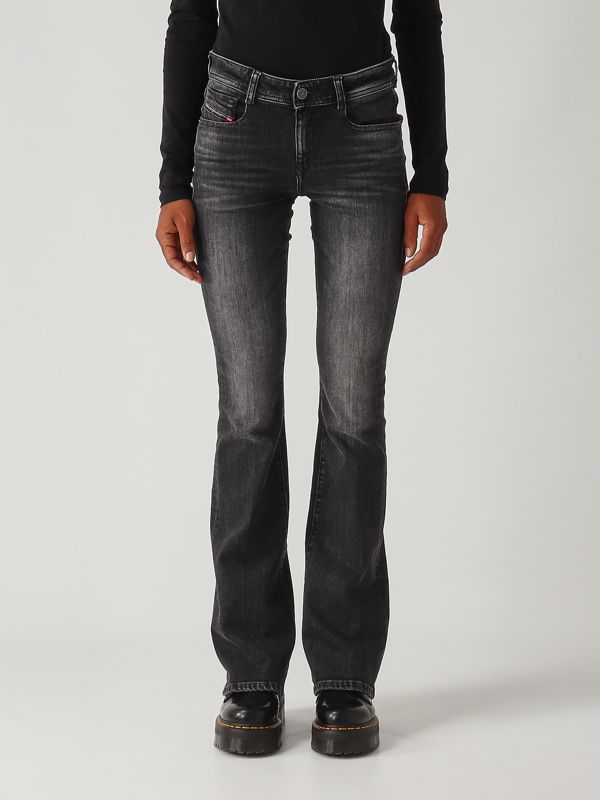 1. Jeans donna D-Abbey L.32 in cotone stretch Antracite Diesel a1100309l98