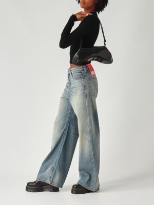 2. Borsa donna Play in simil pelle lucida Nero Diesel x10221p6255