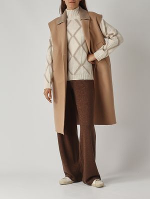 2. Chaleco de lana para mujer Camello