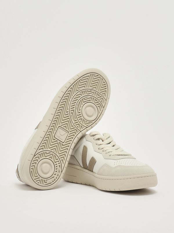 4. Sneakers V-90 en cuir et daim pour femme Blanc-Gris Veja vd2020909