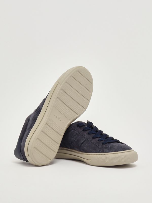 4. H691 suede sneakers for men Blue Hogan hxm6910fu10uho