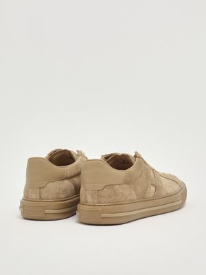 3. H691 suede sneakers for men Beige