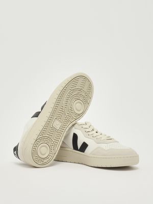 4. Sneakers V-90 en cuir O.T. et daim pour homme Blanc-Noir