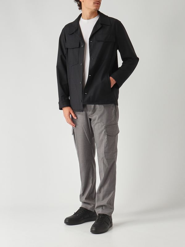 2. Sobrecamisa de hombre en mezcla de lana elástica Negro White sand 25wsu25106