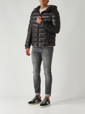 2. Piumino uomo in tessuto lucido Nero