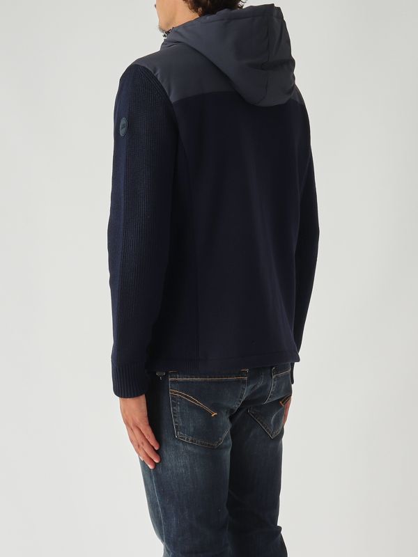 4. Giacca uomo in nylon e maglia Blu Colmar 11508zr