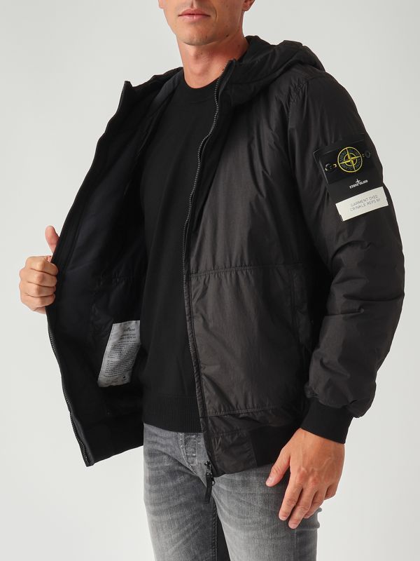 5. Recycled Crinkle Reps nylon jacket for men Black Stone Island k2s154100013s0a23