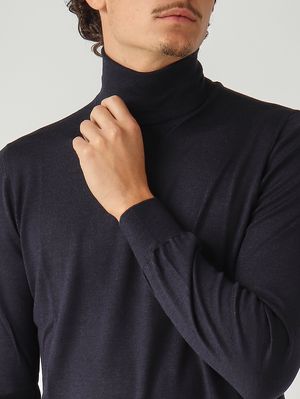 5. Jersey de hombre de cuello perkins en lana virgen y seda Azul marino