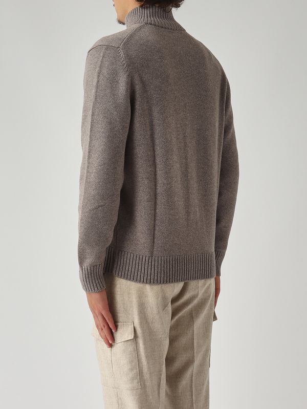 4. Cardigan en laine mérinos extrafine pour homme Gris taupe Gran Sasso 1310814272