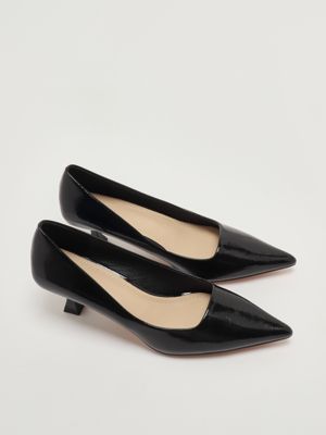2. Zapato de salón de mujer Jane en charol sintético Negro