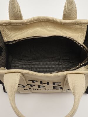 4. The jacquard small Tote Bag for women Sand