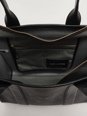 3. The Leather Large Tote Bag in full-grain leather for women Black