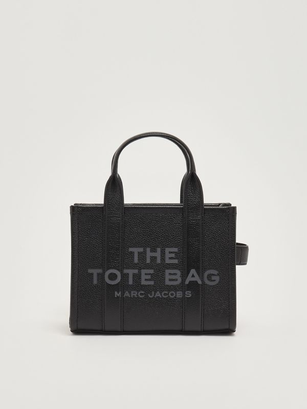 1. The Leather Small Tote Bag Small in full-grain leather for women Black Marc Jacobs h009l01sp21
