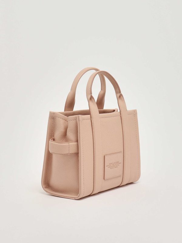 2. The Leather Small Tote Bag Small in full-grain leather for women Pink Marc Jacobs h009l01sp21
