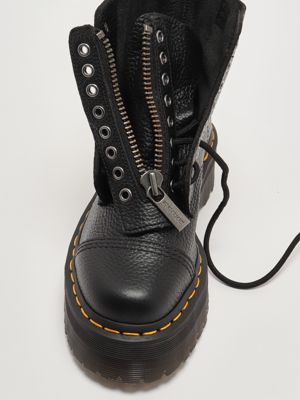 6. Botas tipo anfibio de mujer Sinclair de piel martillada Negro