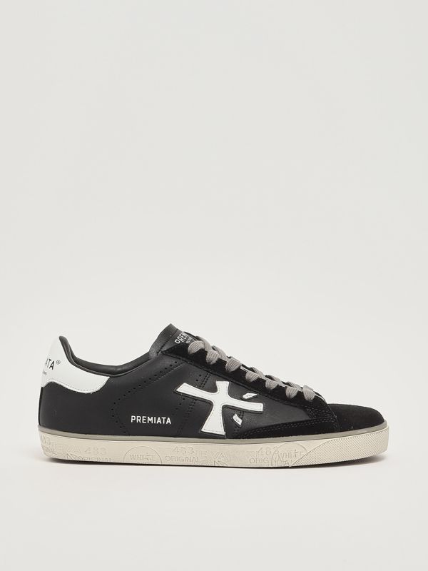 1. Zapatillas de hombre Steven 5439 en ante y piel lisa Negro-Blanco Premiata ste05439