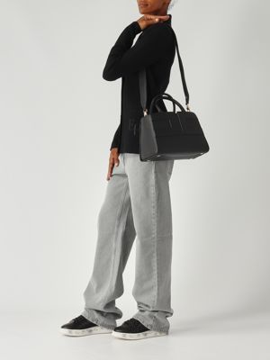 2. Bolso tote para mujer en símil piel Negro