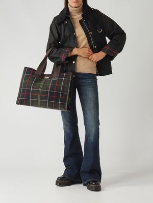2. Jersey de cuello alto de mujer Pendle de lana y algodón Camello