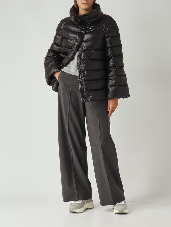 2. Daunenjacke für Damen aus daunendichtem Nylon Schwarz Fay naw32513260ici