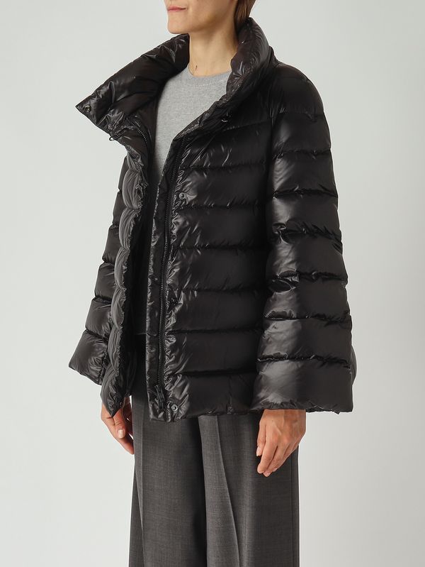 3. Daunenjacke für Damen aus daunendichtem Nylon Schwarz Fay naw32513260ici