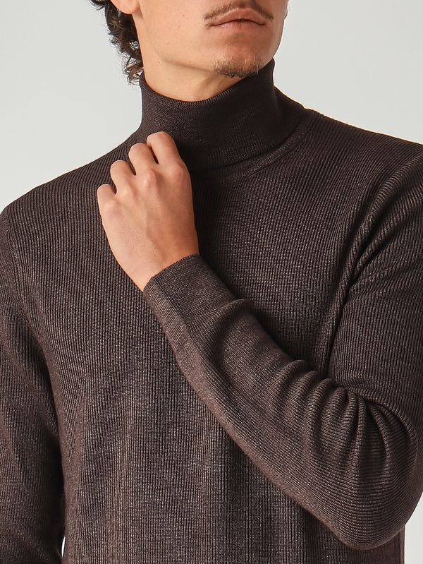 5. Jersey de cuello alto para hombre en lana Muero Gran Sasso 5716222713