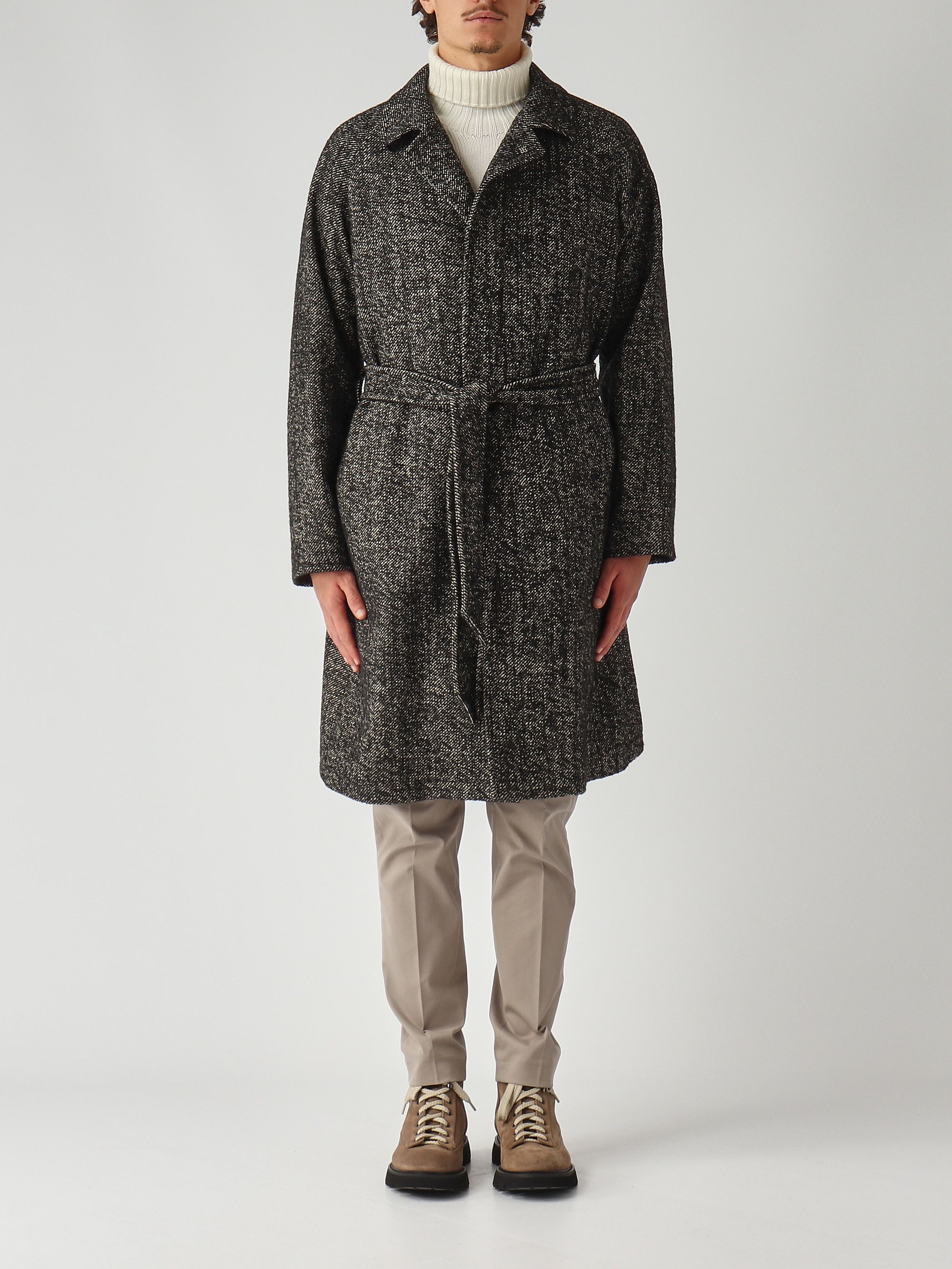 Paletot homme : adoptez ce manteau court en 2025