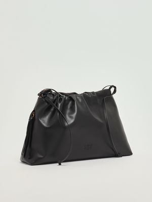 3. Bolso clutch de piel para mujer Negro