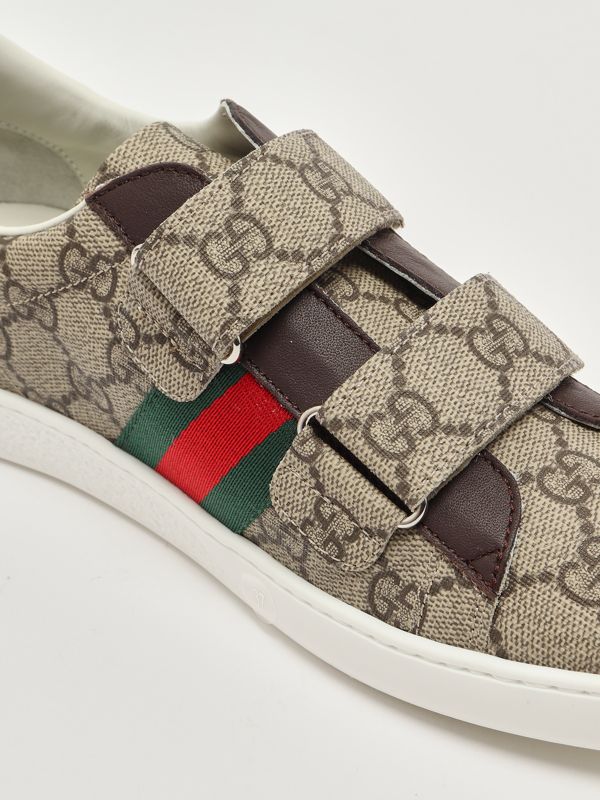 5. Zapatillas para niño con logotipo por toda la superficie Beige Gucci 463091facyf