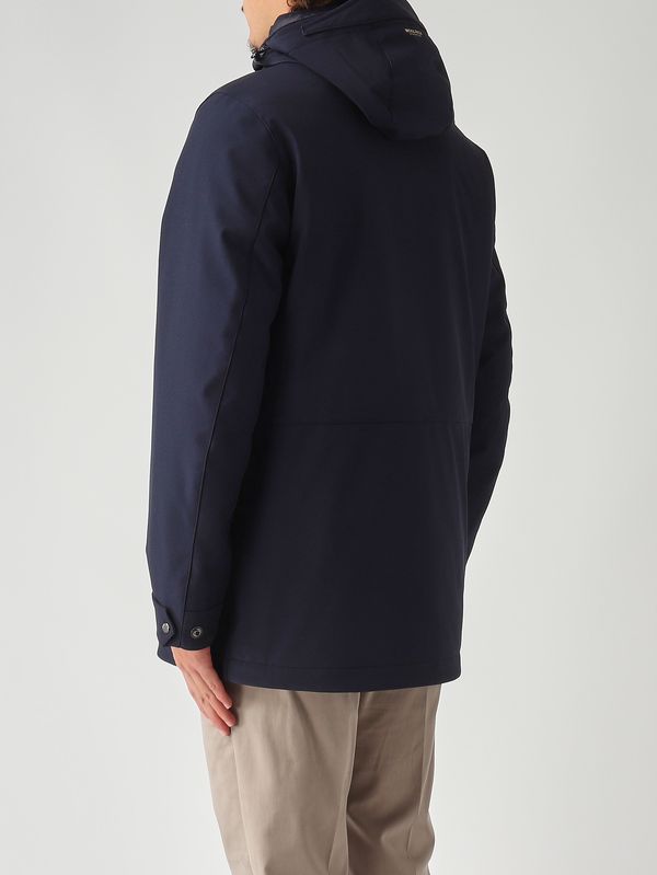 4. Parka homme en tissu softshell Bleu marine Woolrich cfwoou2017mrut3496