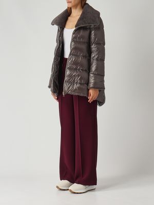 3. Damen-Daunenjacke in A-Linie aus ultraleichtem Nylon Anthrazit