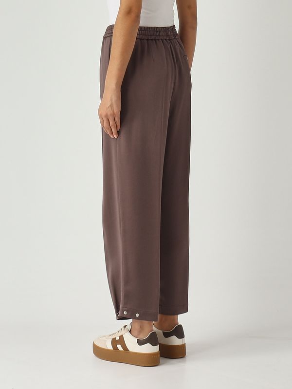 4. Pantalón de raso para mujer Chocolate negro Herno pt00038dr12727