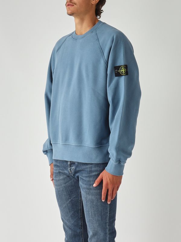 3. Sudadera de hombre de algodón orgánico afelpado Azul Acero Stone Island k2s156100022s0a20