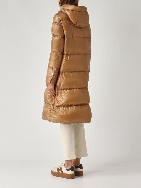 4. Piumino donna in nylon ultralight Cammello Herno pi001519d12017z