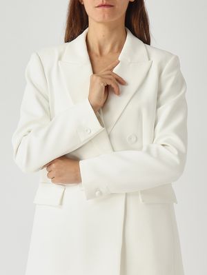 5. Blazer de mujer en tejido cady elástico Blanco