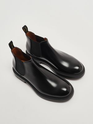 2. Beatles Horse brushed leather ankle boots for men Black