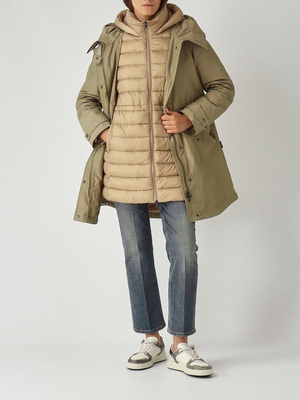 2. Parka donna in ramar impermeabile Fango Woolrich cfwwou1105frut0001
