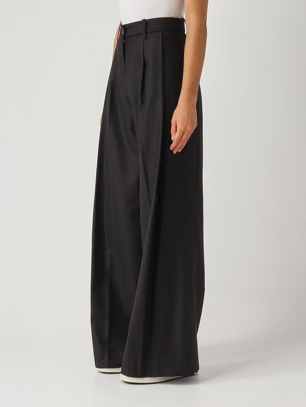 3. Pantalón de mujer Petra de lana y seda Negro Nine in the morning 9fw25pe80